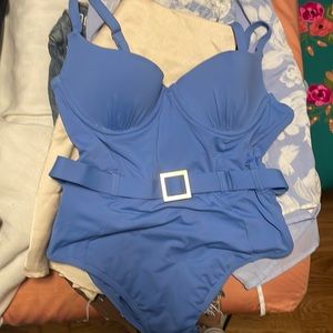 We Wore What One Piece Swimsuit